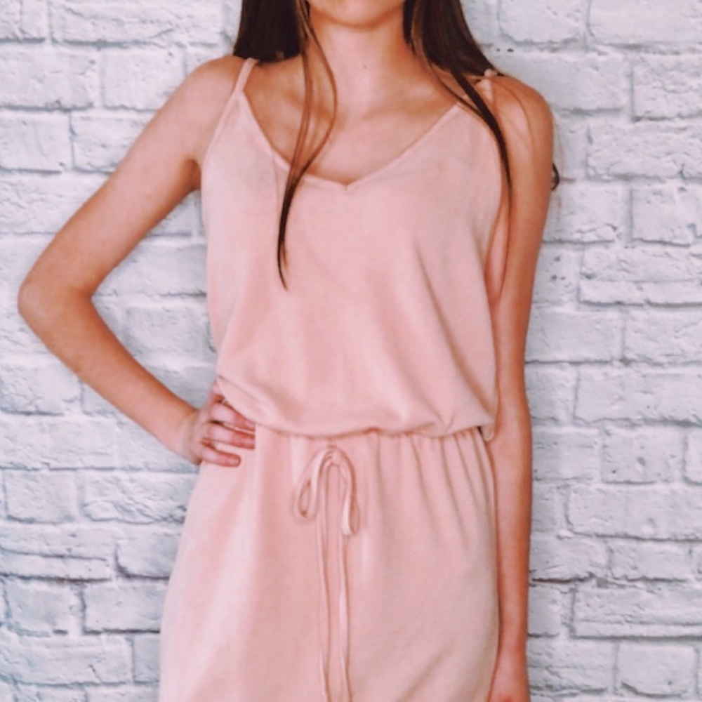 Pink V-Neck Casual Dress
